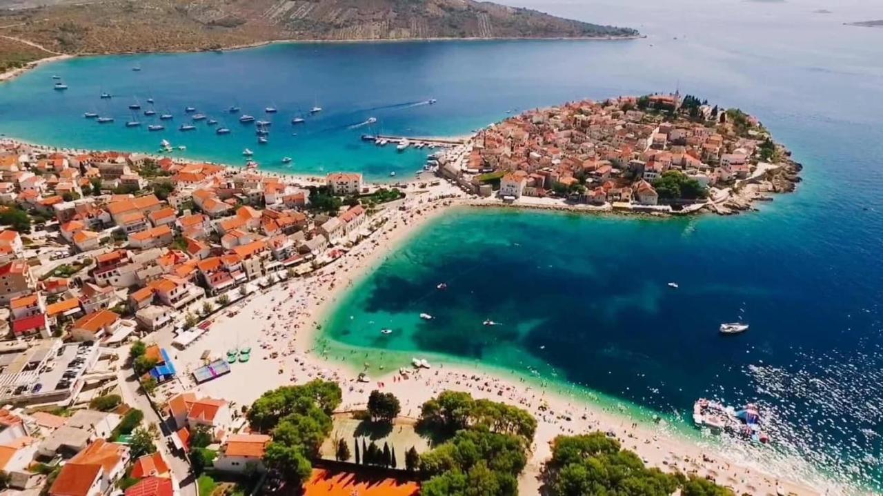 Lovely Apartment With Beautiful Pool Primošten Εξωτερικό φωτογραφία