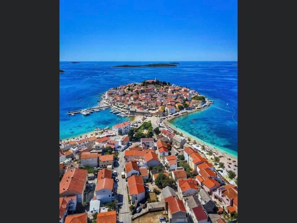 Lovely Apartment With Beautiful Pool Primošten Εξωτερικό φωτογραφία