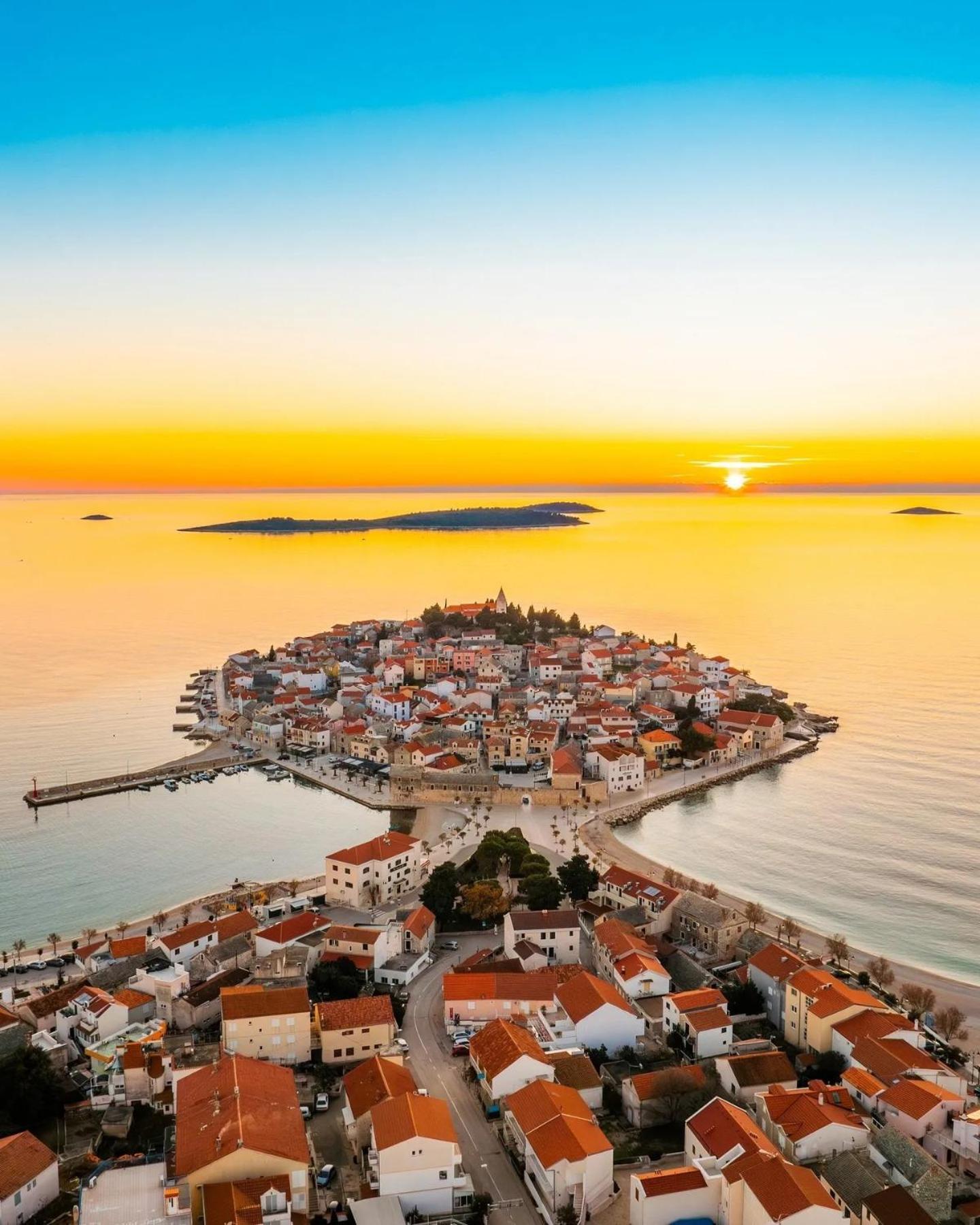 Lovely Apartment With Beautiful Pool Primošten Εξωτερικό φωτογραφία