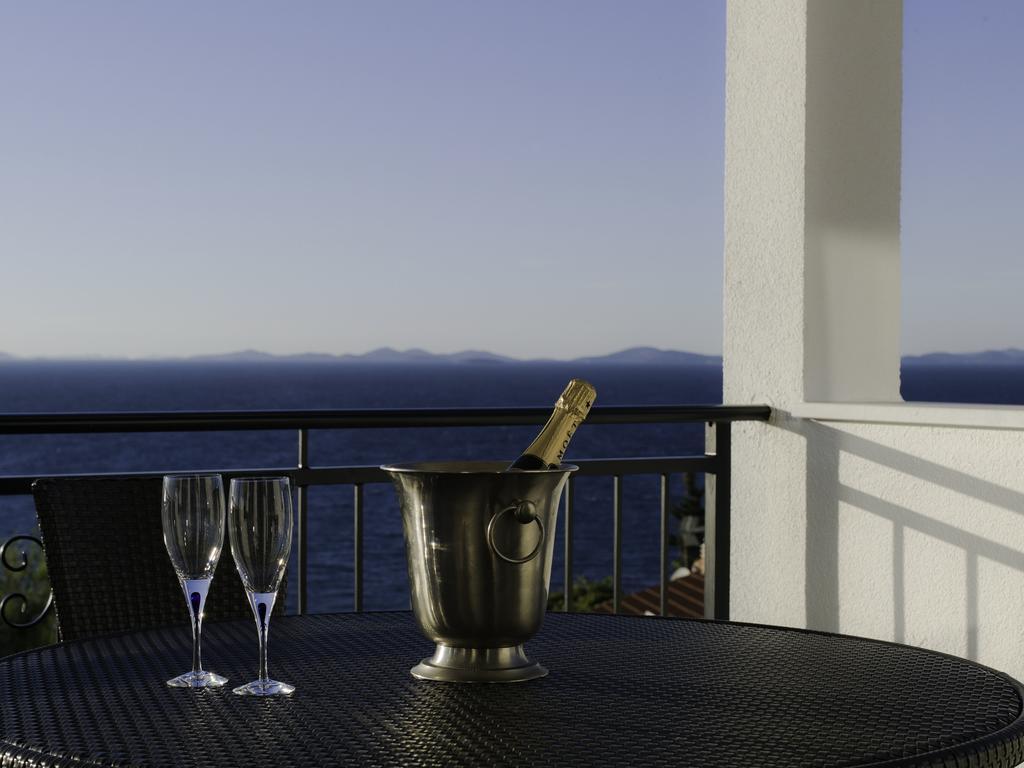 Lovely Apartment With Beautiful Pool Primošten Εξωτερικό φωτογραφία