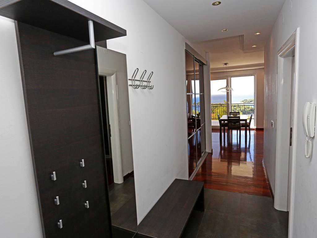 Lovely Apartment With Beautiful Pool Primošten Εξωτερικό φωτογραφία